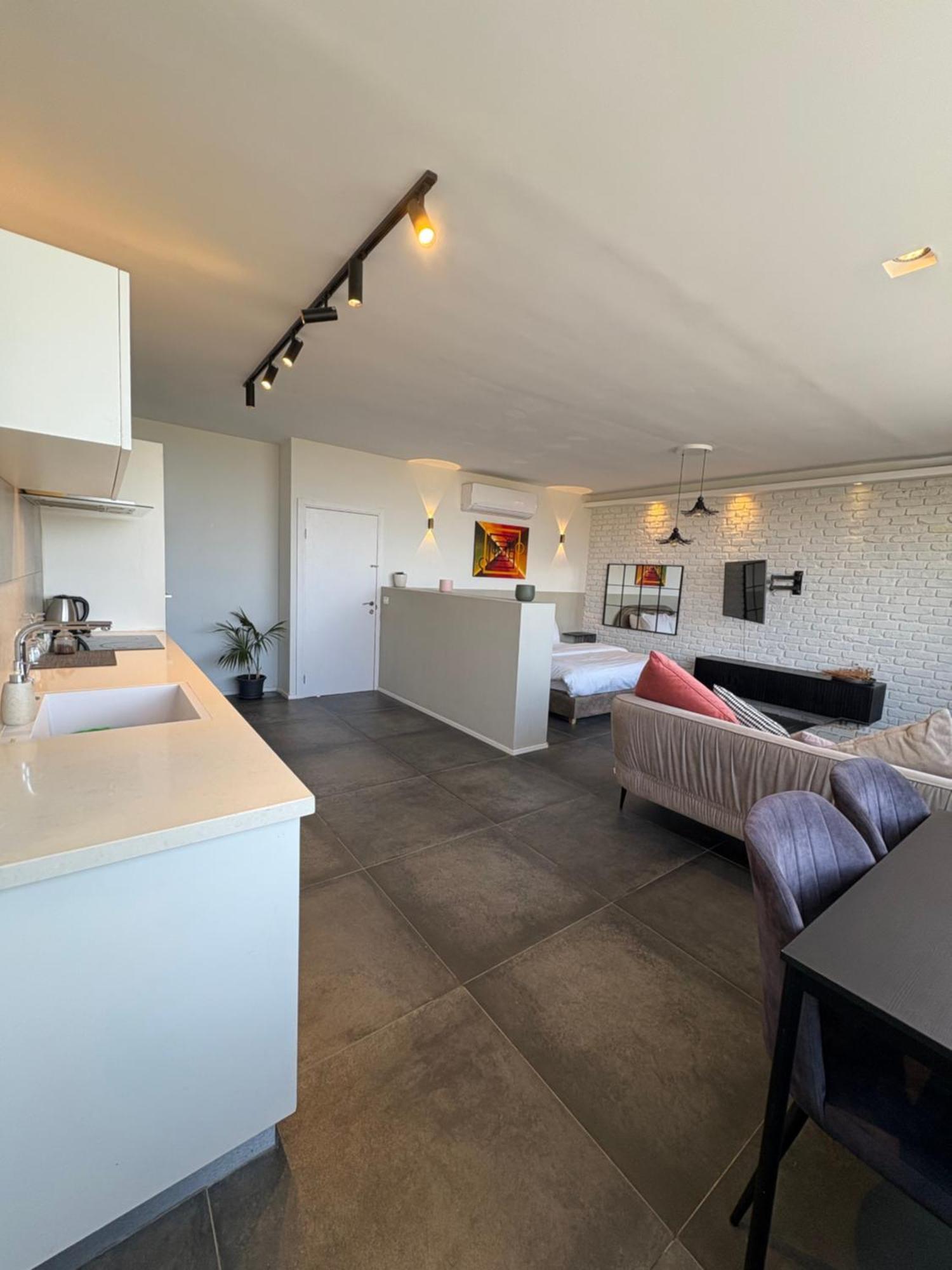 Urbanica Carmel- Apartments 海法 客房 照片